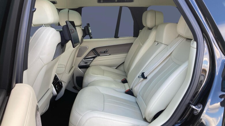 Land Rover Range Rover 3.0 D350 First Edition 4dr Auto Diesel Estate